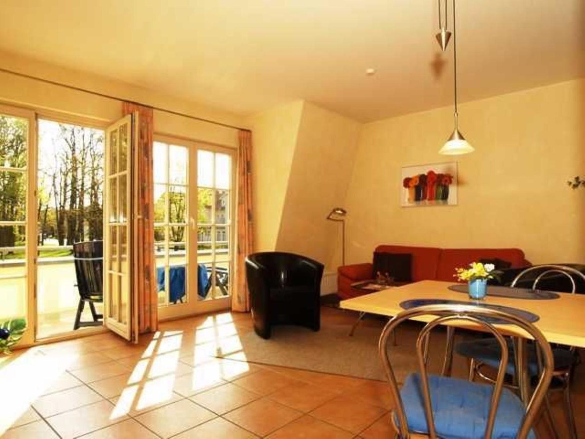 Hotel Unter Den Kolonnaden 13 à Ostseebad Kühlungsborn Extérieur photo
